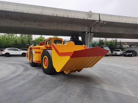 Underground Scooptram Loader 